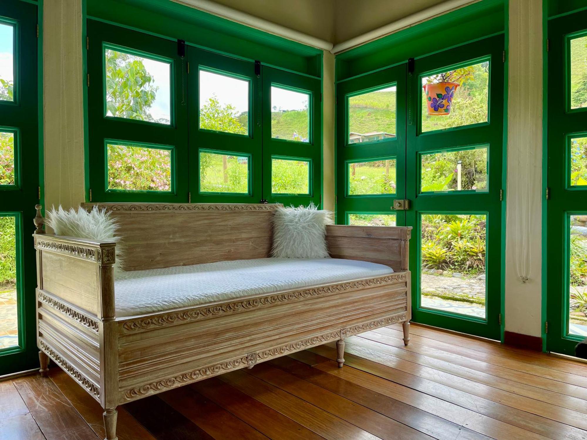 Hotel Lago Valdivia Jardín Extérieur photo