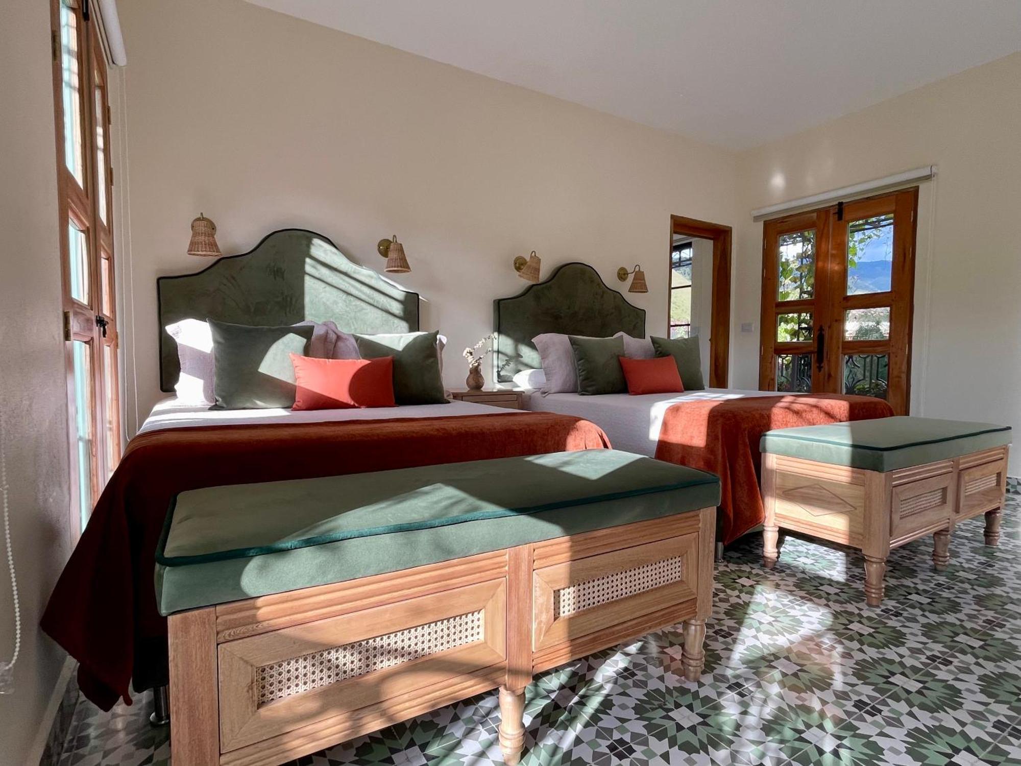 Hotel Lago Valdivia Jardín Extérieur photo