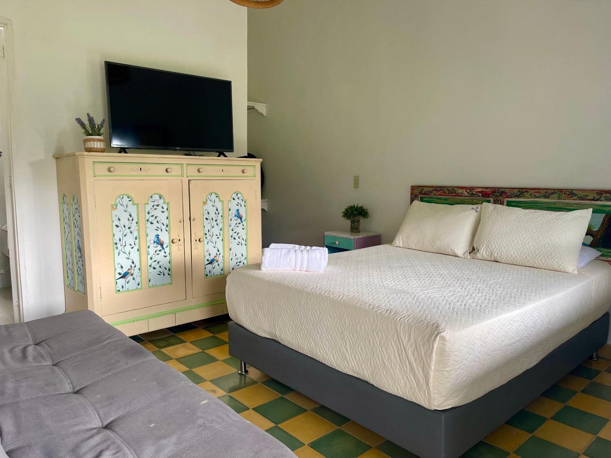 Hotel Lago Valdivia Jardín Chambre photo