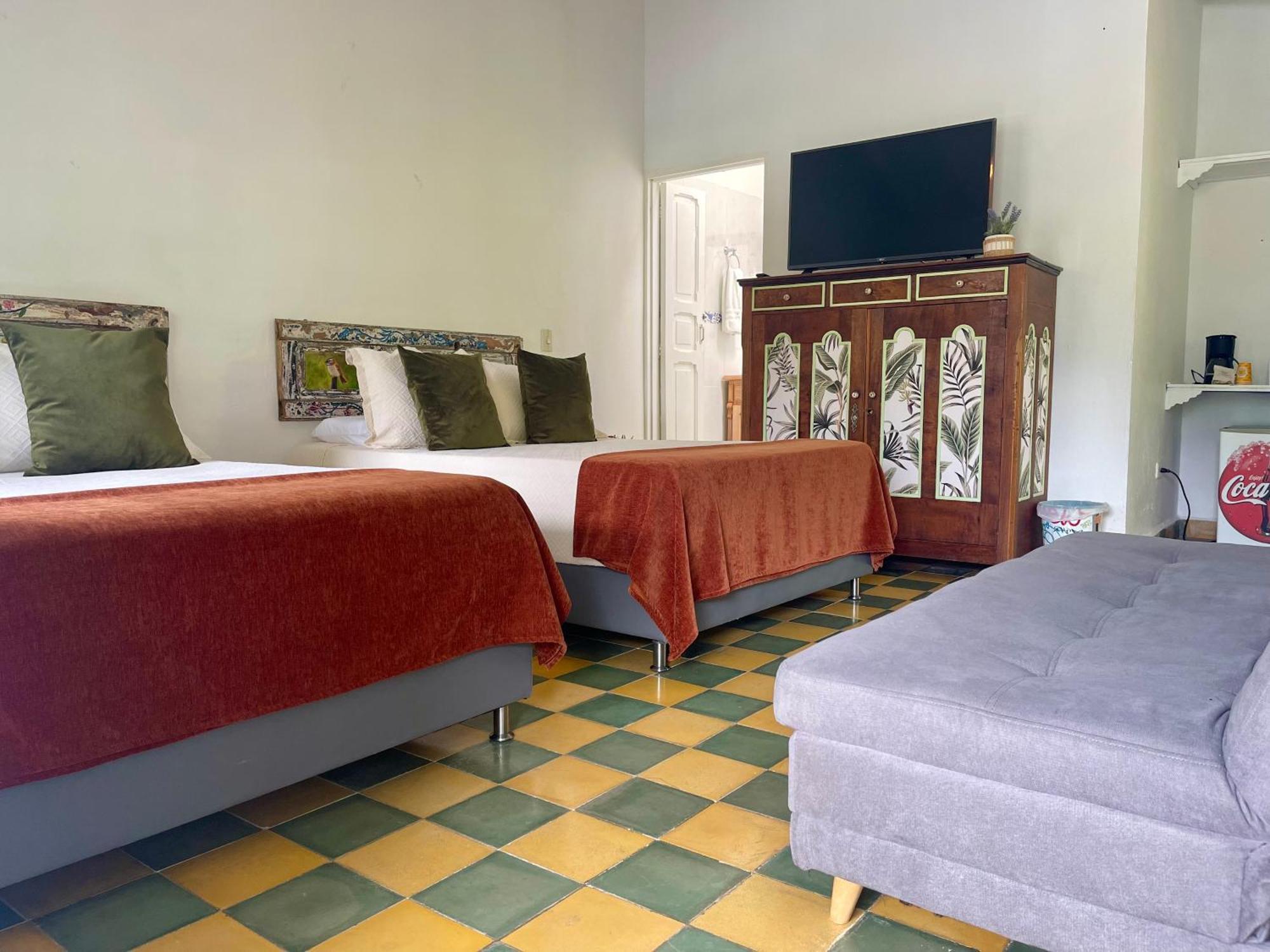 Hotel Lago Valdivia Jardín Extérieur photo